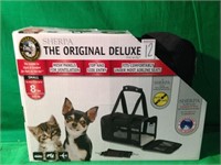 SHERPA PET CARRIER (SMALL)