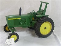 JD 1/16TH SCALE TRACTOR
