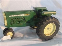 OLIVER 1855 1/16TH SCALE TRACTOR