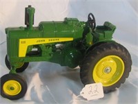 ERTL JD 630 TRACTOR LP GAS 1/16TH SCALE