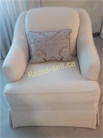 Barrymore Chair