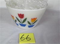 66) Tulip Mixing bowl, nest of 4, believed to be ;