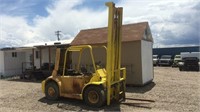 Hyster 7.5 ton gas forklift, shows 2095 hours