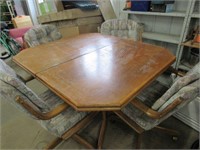 Oak Kitchen Table with 4 Chairs Upholstered