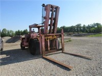 Taylor Y-18BWO Forklift,