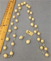 32" strand of freshwater pearls with chain link ne