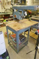 DEWALT 10" RADIAL ARM SAW W/ STAND