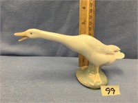 7" Lladro figurine of a goose
