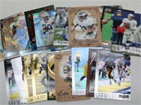 (25) Assortment of 1997 Football Trading Cards