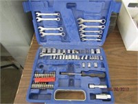 TOOL SET