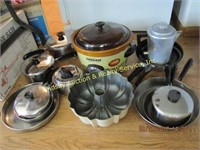 Approx 14 pcs: pots, pans, coffee pot, bunt cake