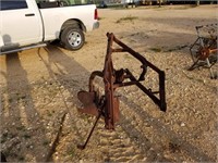LL- TRACTOR MOUNT ONE ROW BOTTOM PLOW