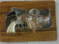 Young Buffalo Sheriff Cap gun and holster