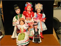 Vintage Dolls From Around The World
