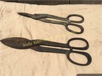 Pair of Old Scissors/clippers