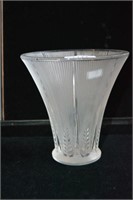 Lalique crystal 'Epis' vase, wheat ear motif,
