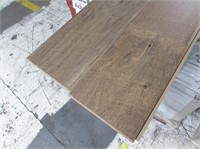 Warner Oak 12mm Laminate Flooring