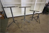 Set of 4 material stands