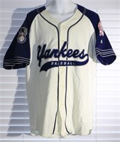 NY Yankees Baseball Jersey Size L NICE