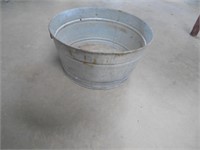 Large Aluminum Water Bucket