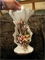 VINTAGE LARGE CAPODIMONTE VASE-MADE IN ITALY