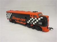 HO Scale Snap-On and CN Set