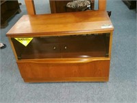 MID CENTURY CABINET WITH TWO GLASS DOORS AND