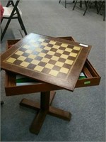 GAMING TABLE WITH ACCESSORIES