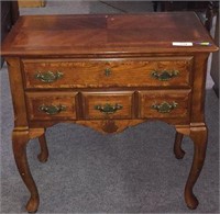 QUEEN ANNE 2 DRAWER OCCASIONAL TABLE