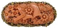 14K ANTIQUE CARVED CORAL BROOCH PIN.