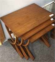 MID CENTURY NESTING TABLES,  3 PCS