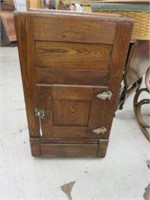 ANTIQUE AMERICAN OAK ICE BOX ON CASTERS 34"T X 15"