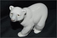 Lladro Retired Polar Bear Figurine 5"