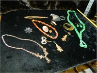 Retro Costume Jewelry Lot W/Green Bead Necklace &