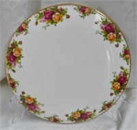 Royal Albert Old Country Roses Domed Cake Pl