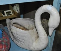 Ceramic swan plant holder approx 14x16"