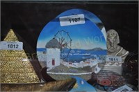 Hand painted Hellas collector plates w/napkin hold
