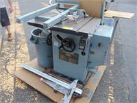 Delta 10" Unisaw table saw