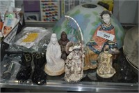 Lot of 5 collectible figurines Asian styles