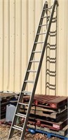 30' Aluminum extension ladder