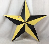 Large wood star