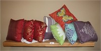 SELECTION OF ACCENT PILLOWS