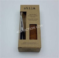 Stila Foundation, Concealer & Brush Kit