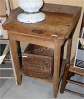 SOUTHERN PINE TABLE W/ GALLERY
