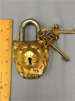 5.5" brass lion padlock with keys        (2)