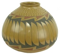 Casas Grandes Pottery Jar - Armando Silviera