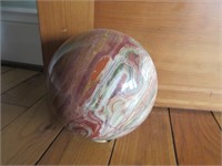 Large Marble Decorators Ball