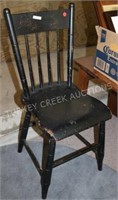 BLACK PAINTED SIDE CHAIR