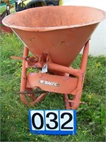 Baltic 3 Point Hitch Spreader