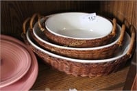 CASSEROLE BOWLS WITH BASKETS
